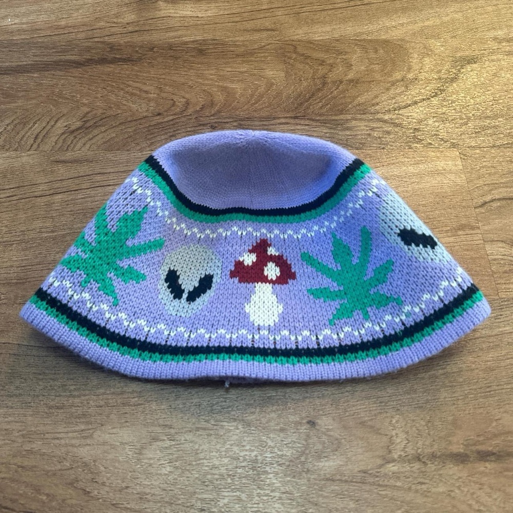Trippy Hat
